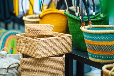 Vilnius 'taki Paskalya pazarında çeşitli boyutlarda sepetler satılıyor. Mart ayında Litvanya 'nın başkentinin sokaklarında yıllık bahar festivali düzenlendi.