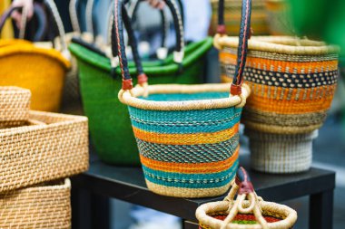 Vilnius 'taki Paskalya pazarında çeşitli boyutlarda sepetler satılıyor. Mart ayında Litvanya 'nın başkentinin sokaklarında yıllık bahar festivali düzenlendi.