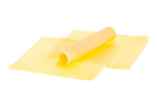 Beyaz Arkaplanda Izole Edilmiş Peynir Dilimleri — Stok fotoğraf