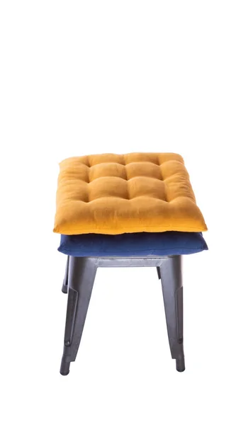 Cadeira Ferro Com Almofada Isolada Fundo Branco — Fotografia de Stock