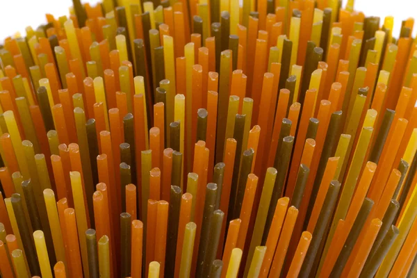 Špagety Rajčaty Špenátem Izolované Bílém Pozadí — Stock fotografie