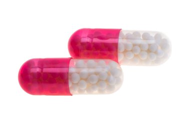 tıbbi kapsül beyaz arkaplanda izole edildi