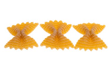 makarna beyaz arkaplanda yay izole