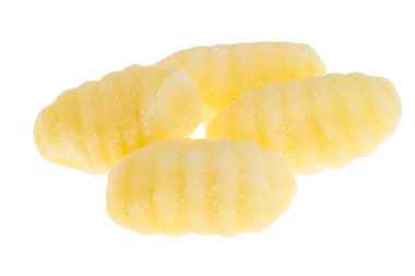 gnocchi beyaz arkaplanda izole edildi