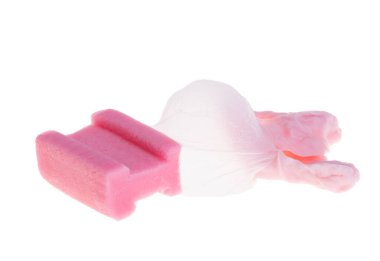 Beyaz arka plan üzerinde izole sakız pembe