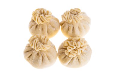 khinkali beyaz arkaplanda izole edildi