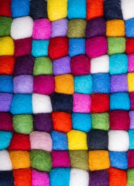 Veel Kleurrijke Wol Ballen Uitgelijnd Rijen — Stockfoto
