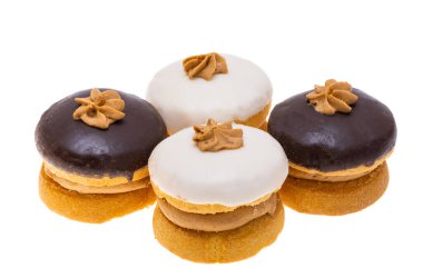 pasta beyaz arkaplanda izole edildi