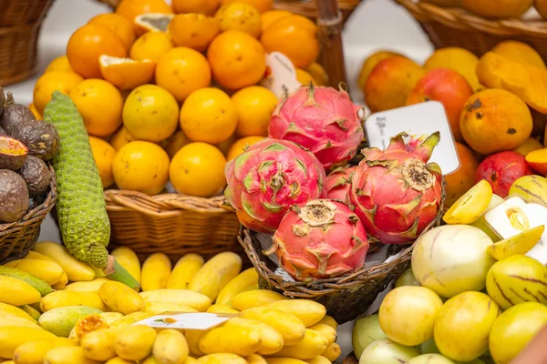 Fruits Exotiques Sur Marché Funchal — Photo