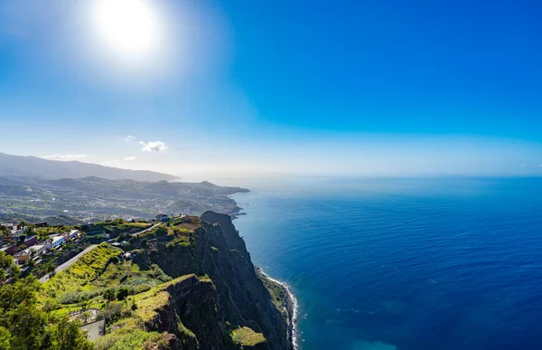 Güneşli Bir Günde Madeira Adasında Güzel Bir Manzara — Stok fotoğraf