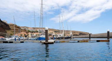 Madeira adasındaki güzel su manzarası