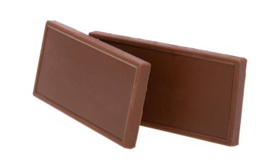 Beyaz arkaplanda izole edilmiş çikolata