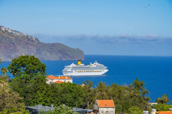 Landschaft Der Stadt Funchal Auf Madeira Mit Dem Schiff — Stockfoto