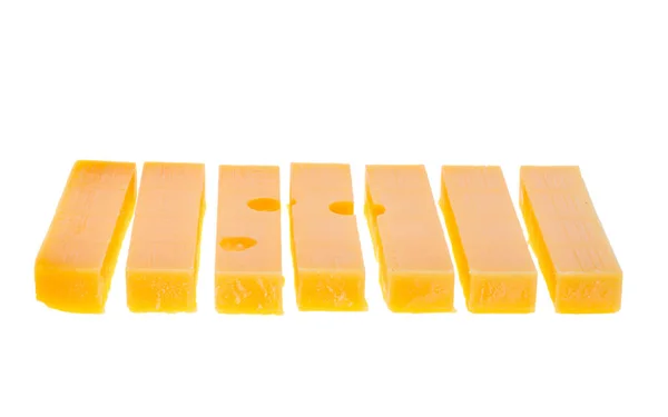 ホワイトバックで孤立したオランダチーズ — ストック写真