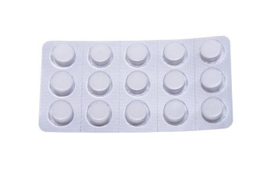 Beyaz arka planda izole edilmiş haplar