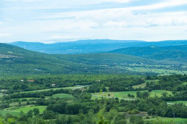 Hırvatistan 'ın güzel yeşil manzarası
