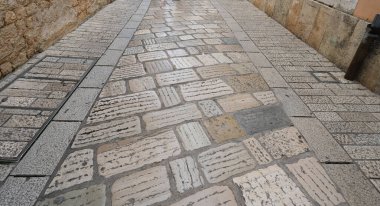 Pula Hırvatistan 'da dar sokaklar