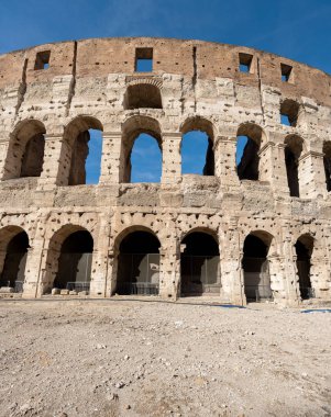 Kolezyum güneşli bir günde, Roma İtalya