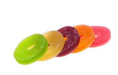 Beyaz arka plan üzerinde izole marmelat şeker