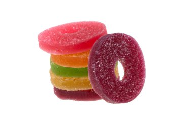 Beyaz arka plan üzerinde izole marmelat şeker