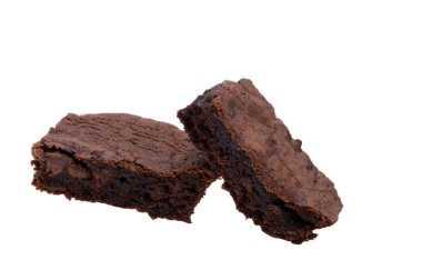 Beyaz arka planda çikolatalı kek