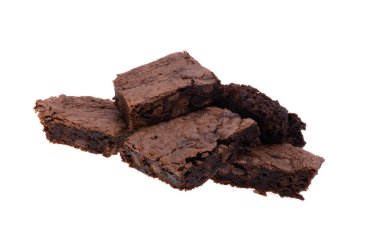 Beyaz arka planda çikolatalı kek