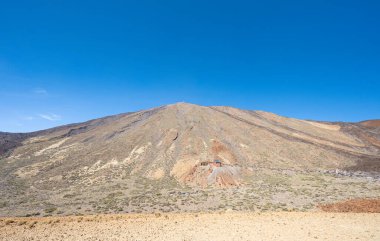 Teide doğa rezervindeki volkanik manzara