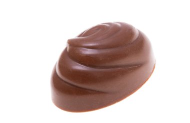 Beyaz arka planda izole çikolatalar