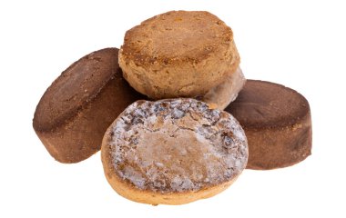 Mantecado kurabiyeleri beyaz arkaplanda izole