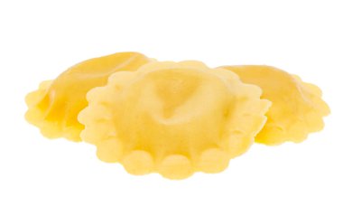 Beyaz arka plan üzerinde İtalyan Mantısı