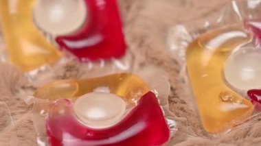 arkaplandaki yıkama kapsüllerini kapat