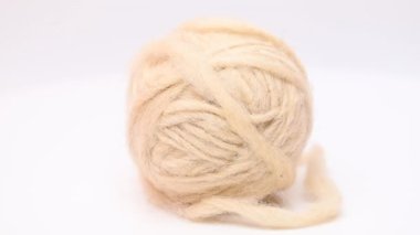 Koyun tüyü yumağı. Yaklaş.