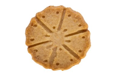 Beyaz arkaplanda izole edilmiş tereyağlı kurabiyeler