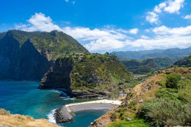 Madeira adasında güzel bir deniz manzarası