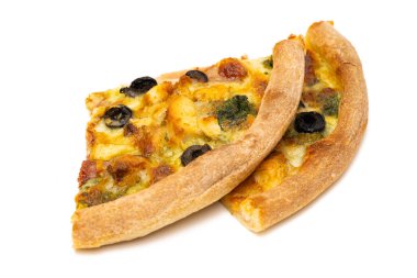 Zeytinli İtalyan pizzası.