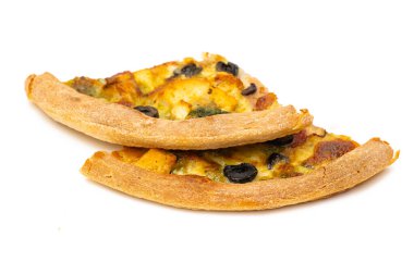 Zeytinli İtalyan pizzası.
