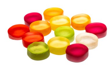 jöle meyveli şekerler beyaz arkaplanda izole