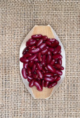 Çuval bezeli kayısı fasulyesi.