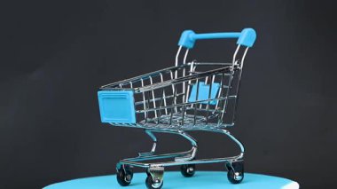 Alışveriş arabası videoyu kapat