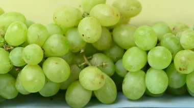 beyaz üzümler videoyu kapat