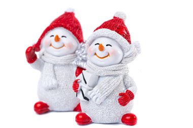 Beyaz arka planda izole edilmiş komik Noel Kardan Adam