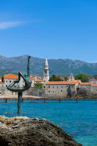 Estatua Una Bailarina Budva Montenegro —  Fotos de Stock