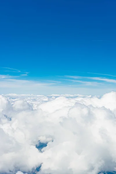 Vista Desde Ventana Avión Volando Las Nubes —  Fotos de Stock