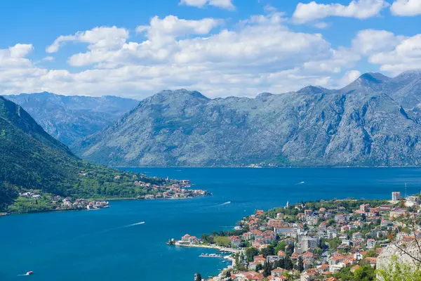 Hermosa Vista Ciudad Bahía Kotor Montenegro —  Fotos de Stock