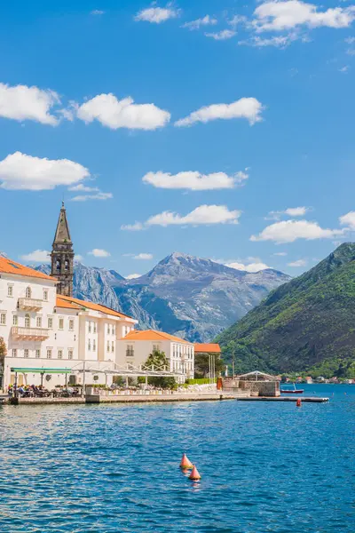 Cidade Histórica Perast Famosa Baía Kotor Montenegro Sul Europa Imagem De Stock