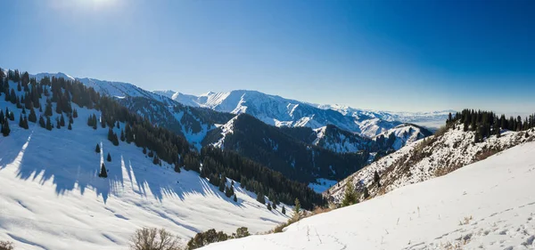 Beautiful View Mountains Winter Gorgeous Mountain Landscape — Stock Photo, Image