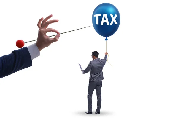 Biznesmen Koncepcji Balonu Podatkowego — Zdjęcie stockowe