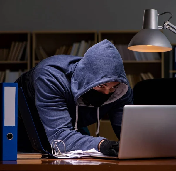 Hacker Stealing Personal Data Home Computer — Stock Photo, Image