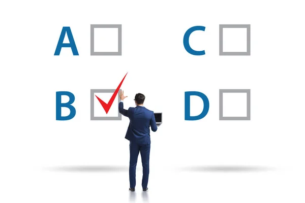 Multiple Choice Testfragekonzept Mit Geschäftsleuten — Stockfoto