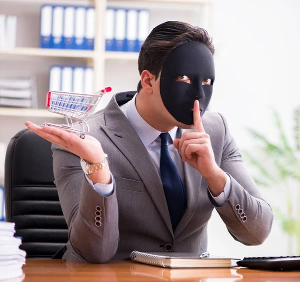 Biznesmen Maską Koncepcji Hipokryzji Biurowej — Zdjęcie stockowe